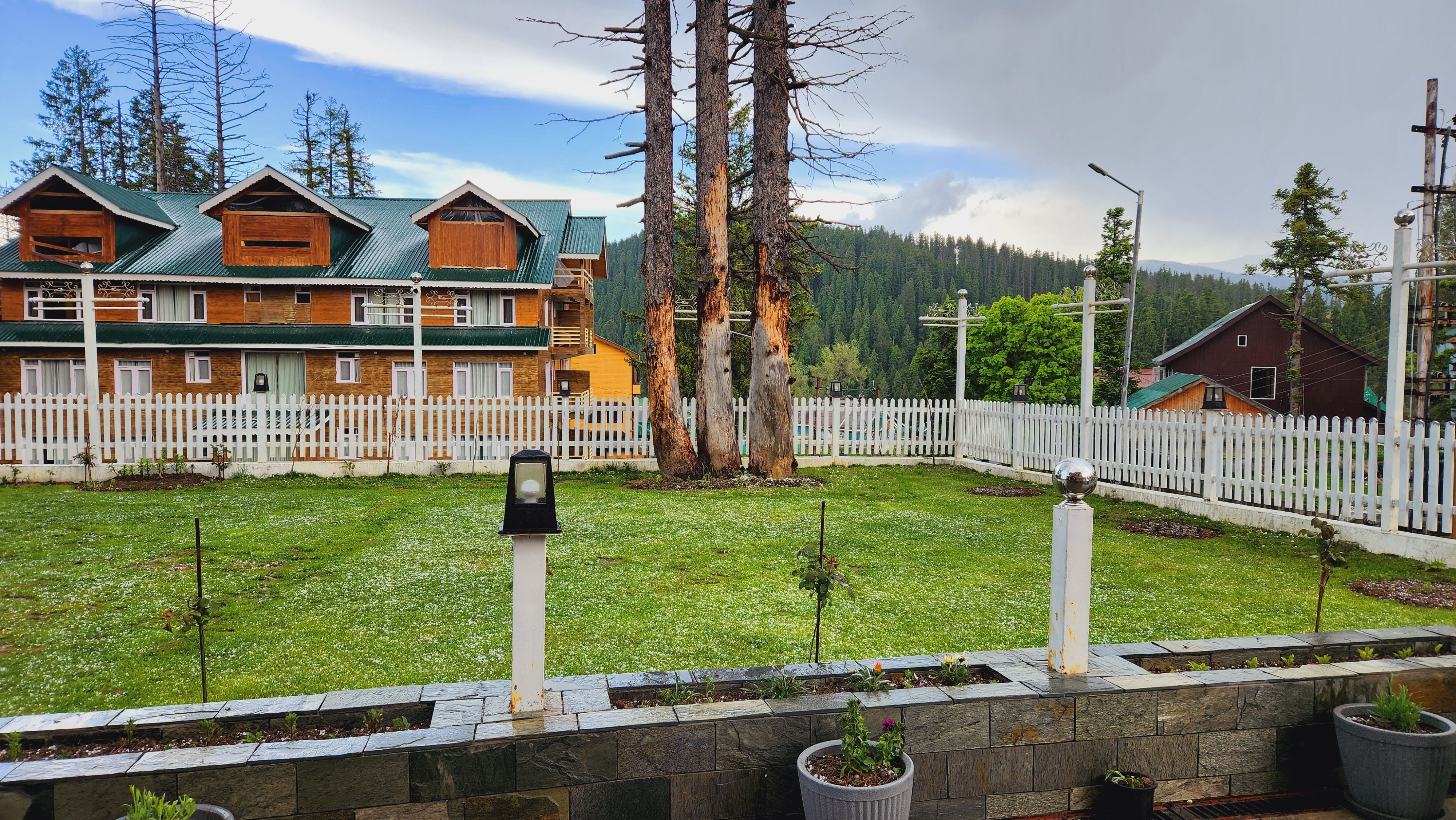 Jammu and Kashmir Gulmarg Hotel View