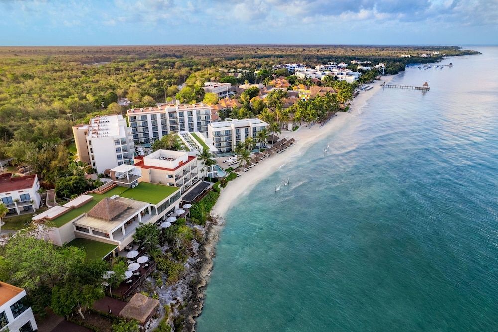 Quintana Roo Cozumel Exterior Detail