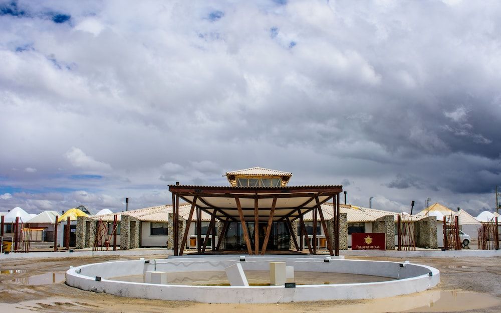 Potosi Uyuni Facade