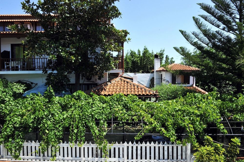 Thessalia Skiathos Facade