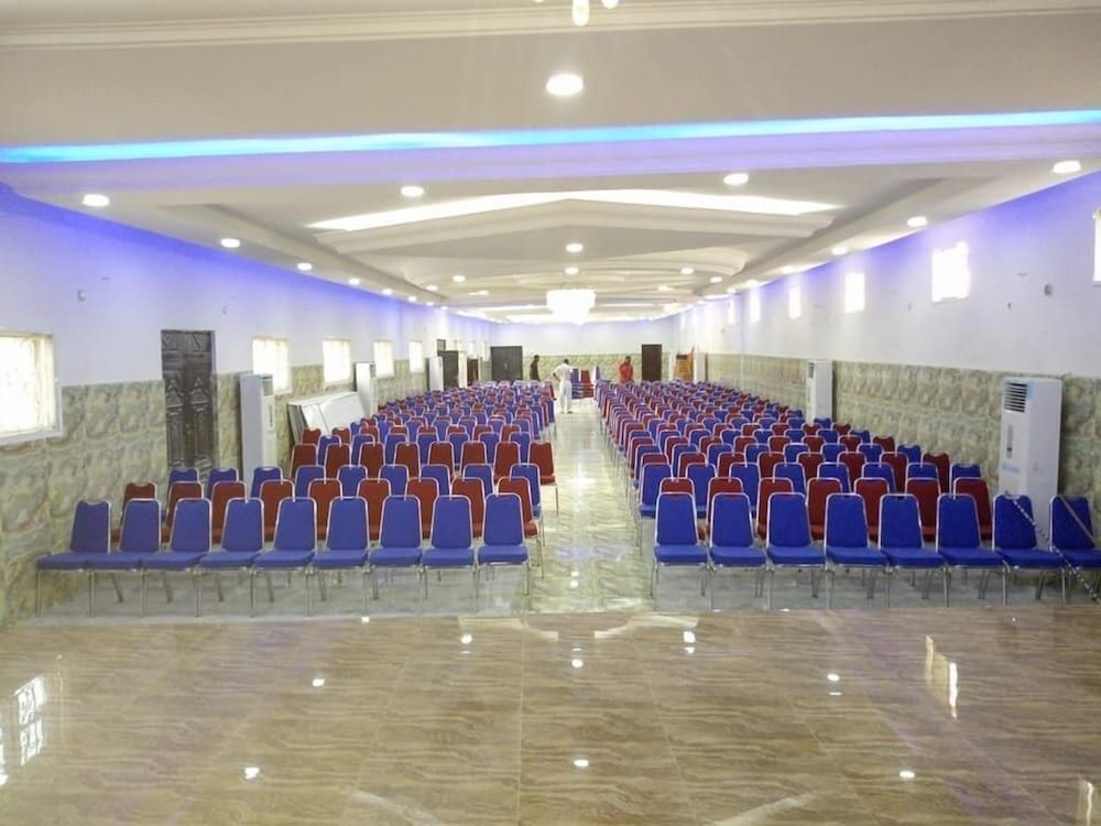  Kano Meeting Room