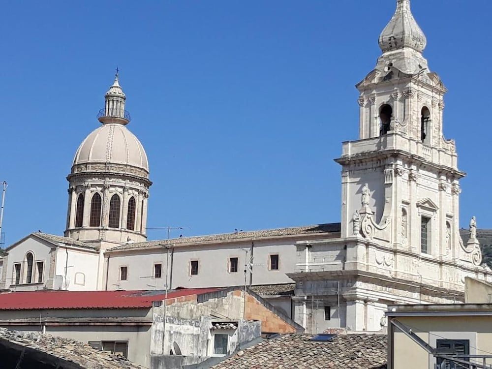 Sicily Comiso Exterior Detail