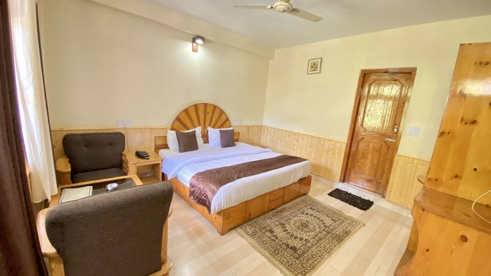 Himachal Pradesh Kasol Room