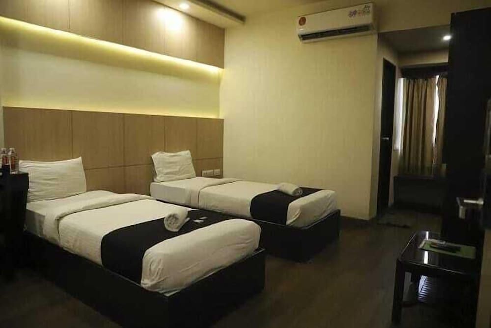 Gujarat Gandhidham Room