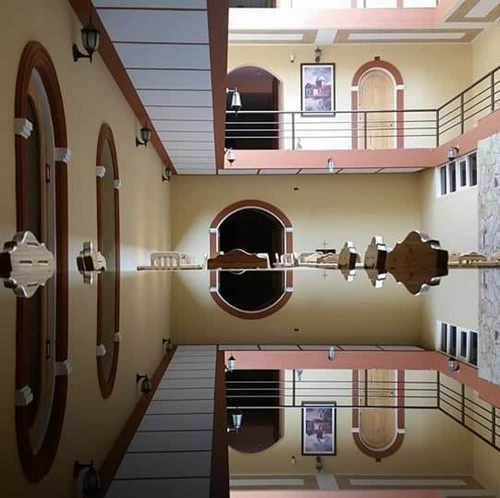 Potosi Uyuni Interior Entrance