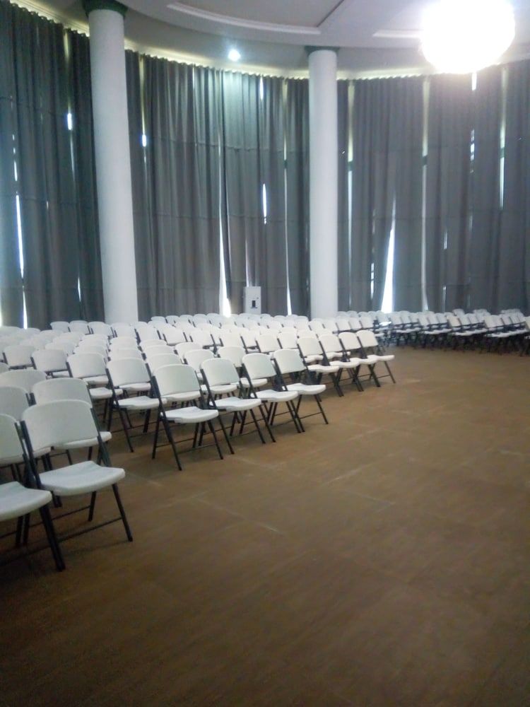  Awka Meeting Room