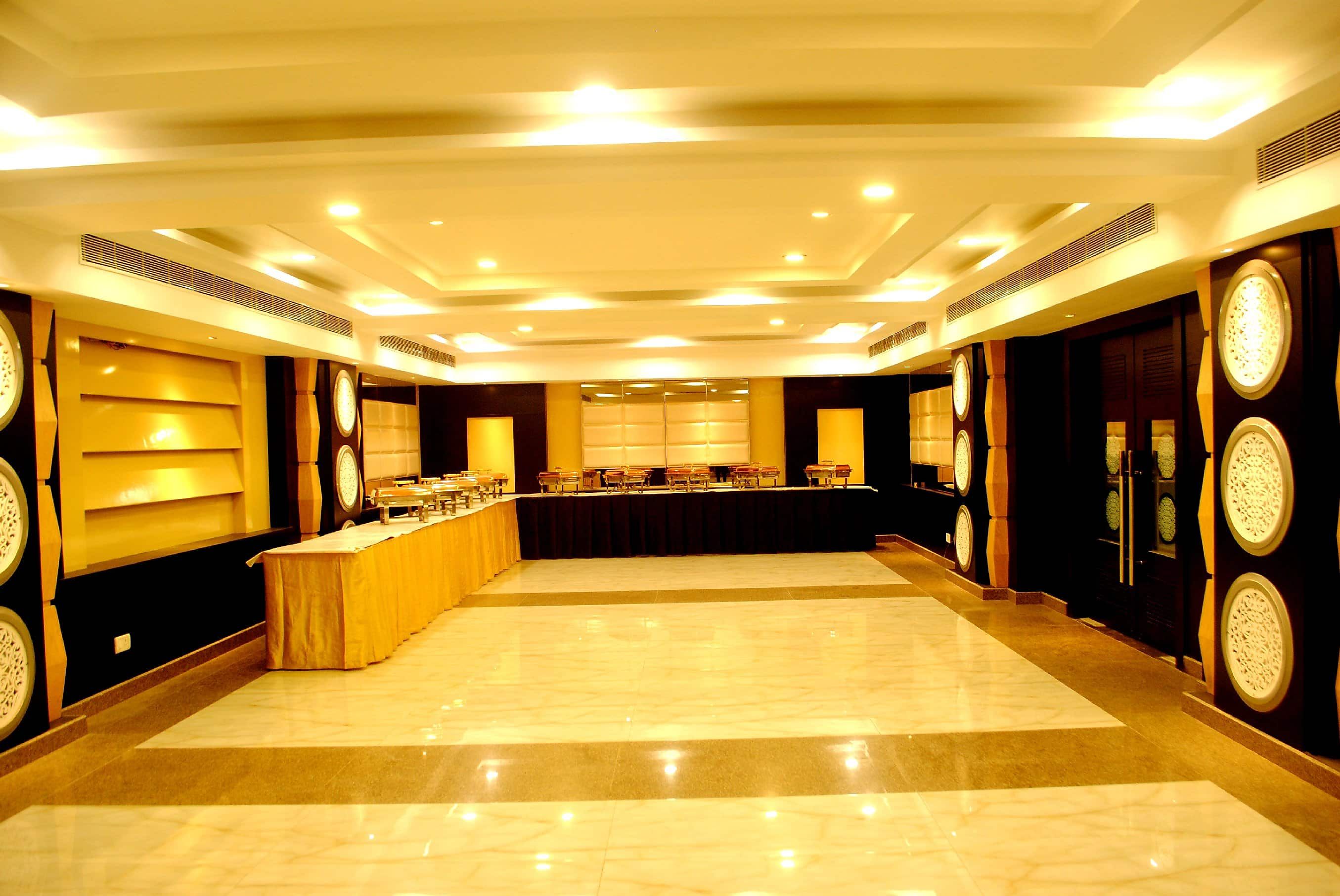 Uttar Pradesh Kanpur Public Areas