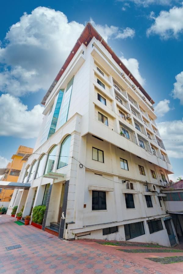 Kerala Kottayam Hotel Exterior