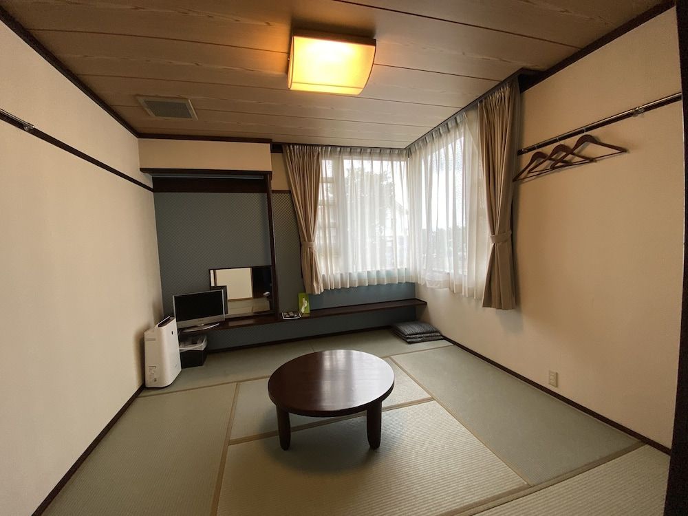 Yamanashi (prefecture) Yamanakako Room