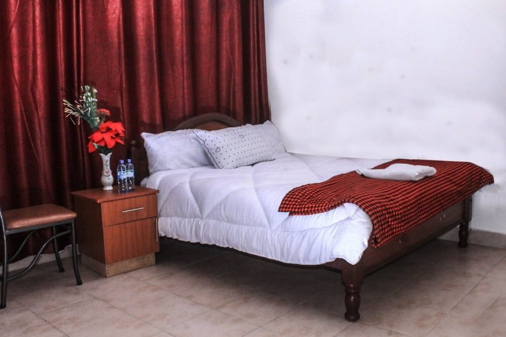  Kiambu Room