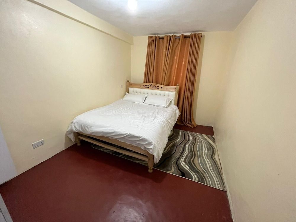  Kiambu Room