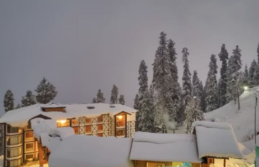 Jammu and Kashmir Gulmarg Hotel View