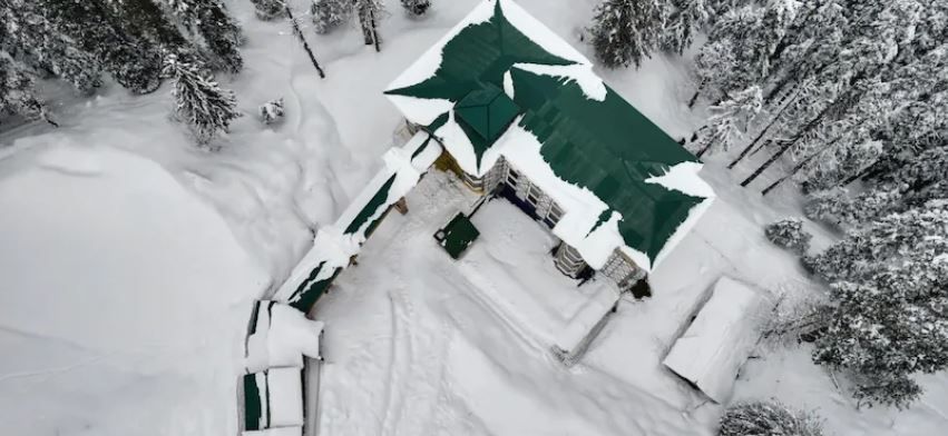 Jammu and Kashmir Gulmarg Hotel View