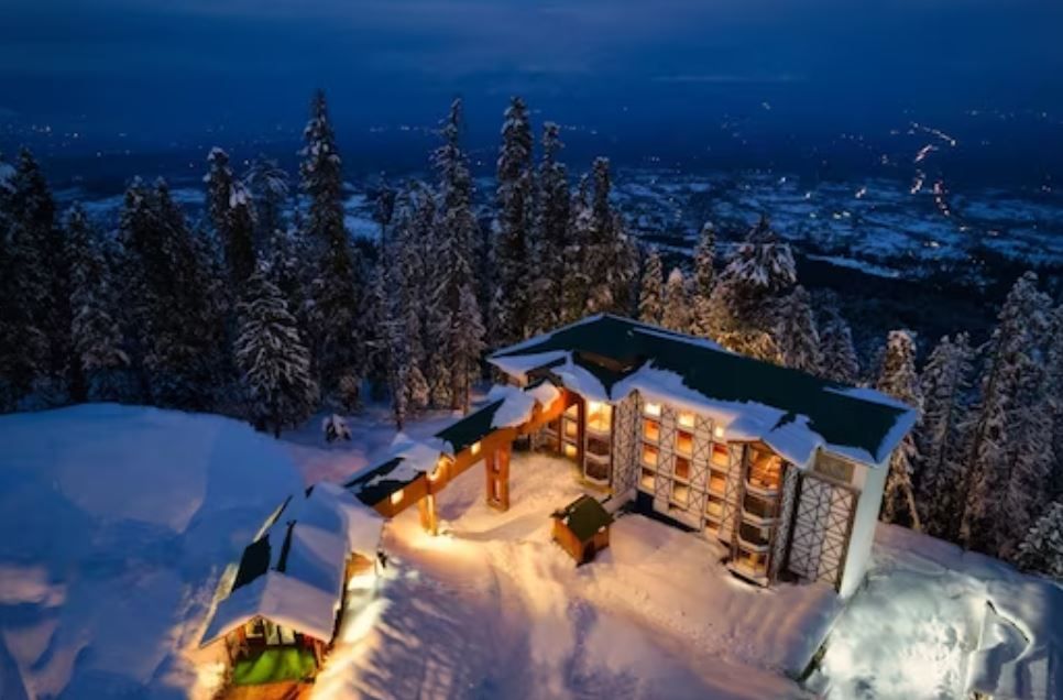 Jammu and Kashmir Gulmarg Hotel View