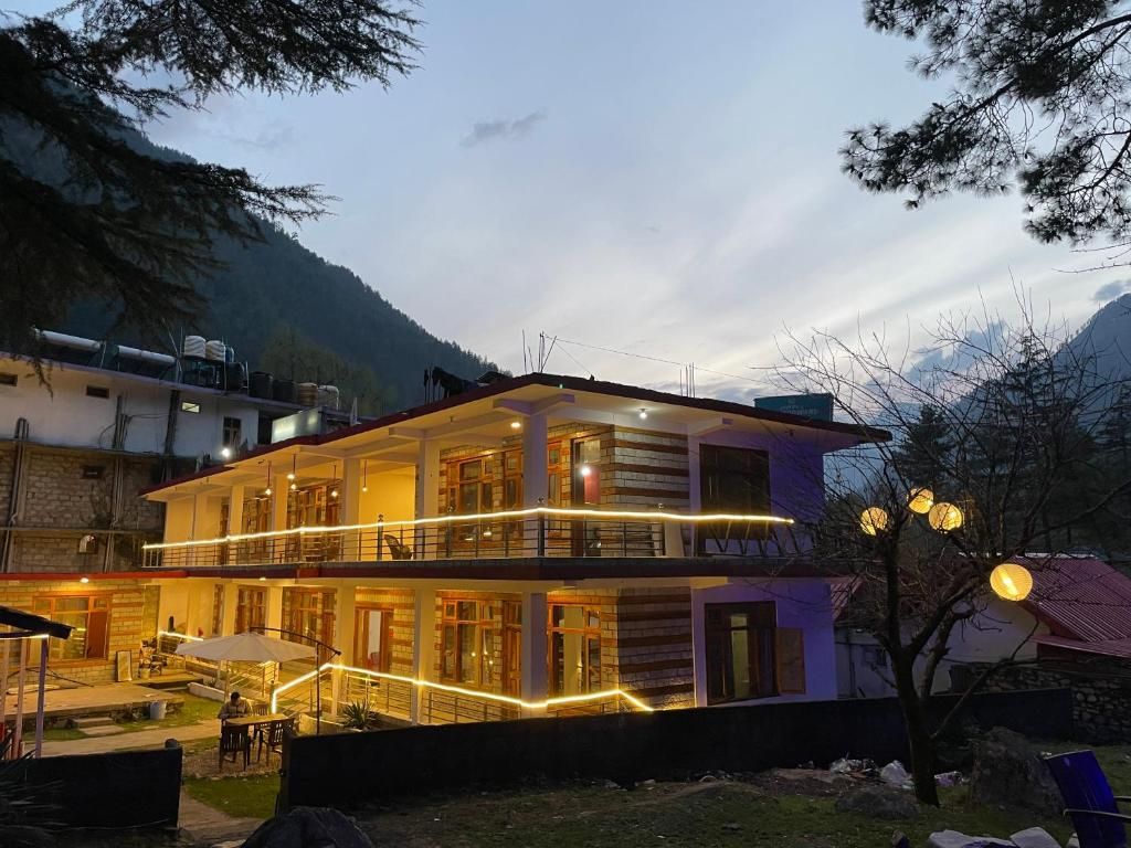 Himachal Pradesh Kasol Hotel Exterior