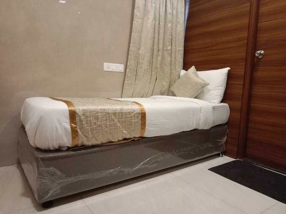 Tamil Nadu Perambalur Room