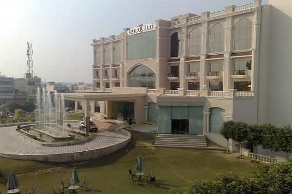 Punjab Patiala Hotel Exterior