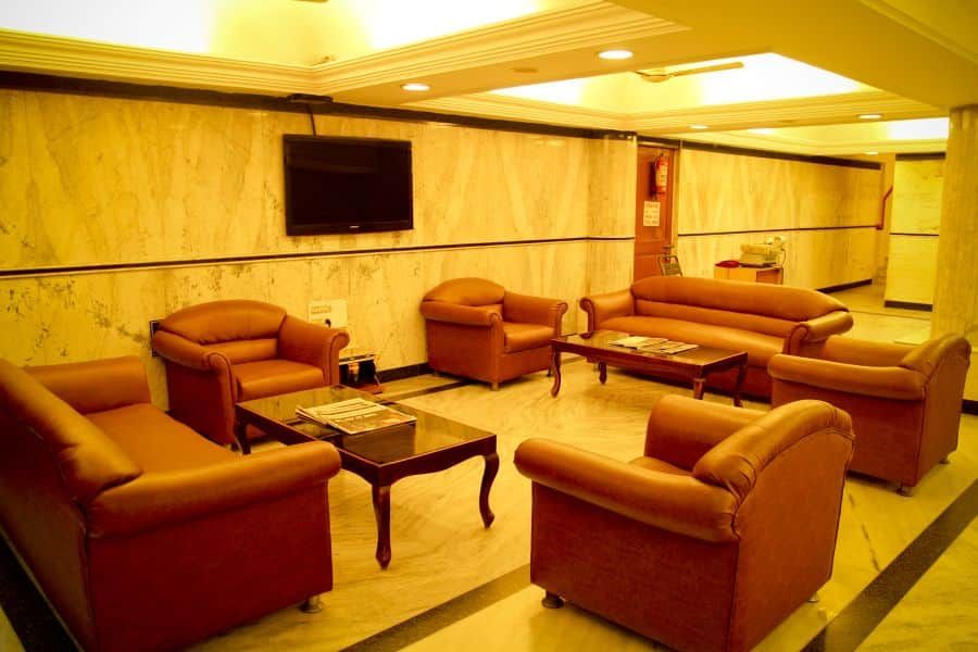 Tamil Nadu Hosur Lobby Sitting