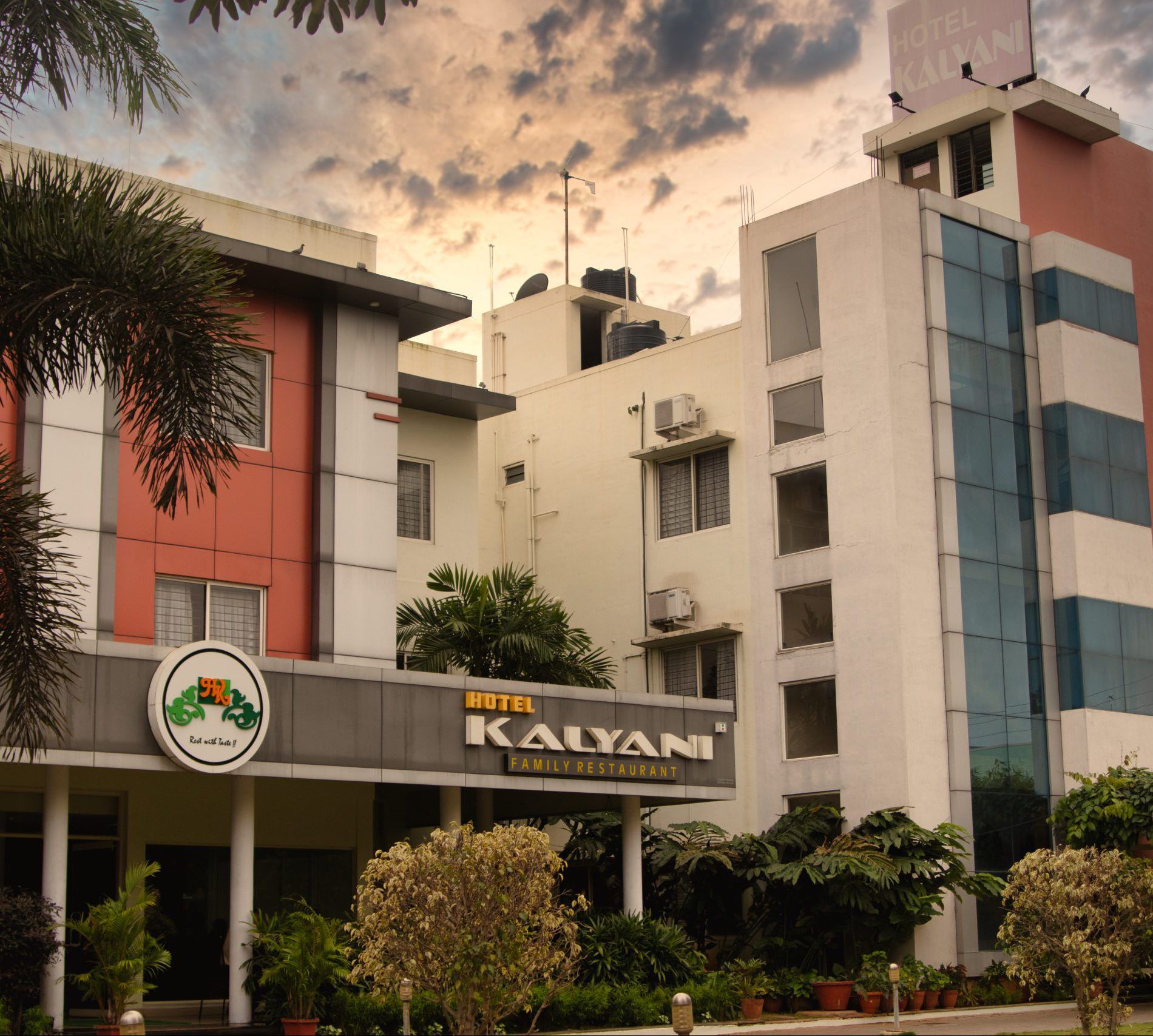 Karnataka Mysore Hotel Exterior