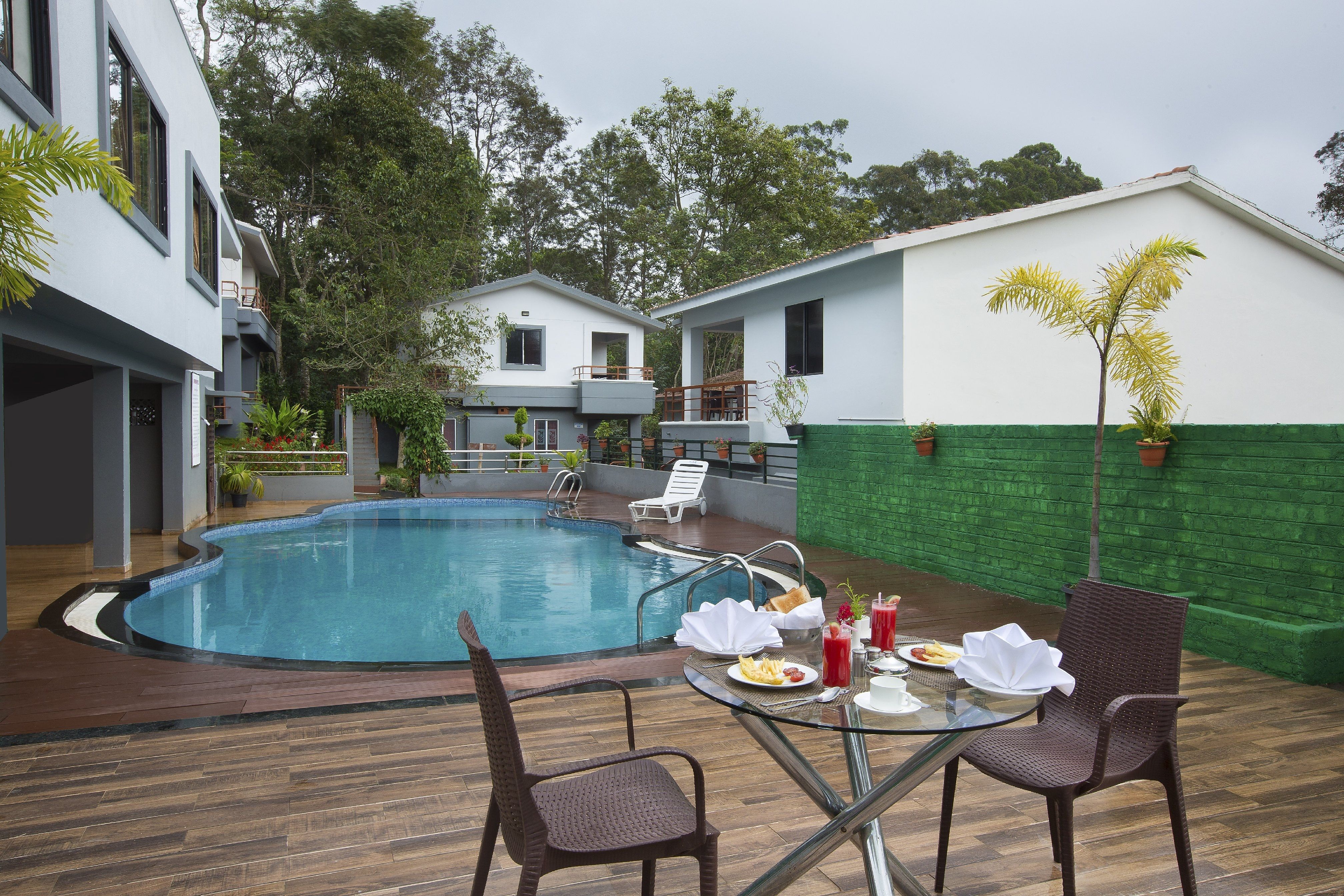 Tamil Nadu Yercaud Pool