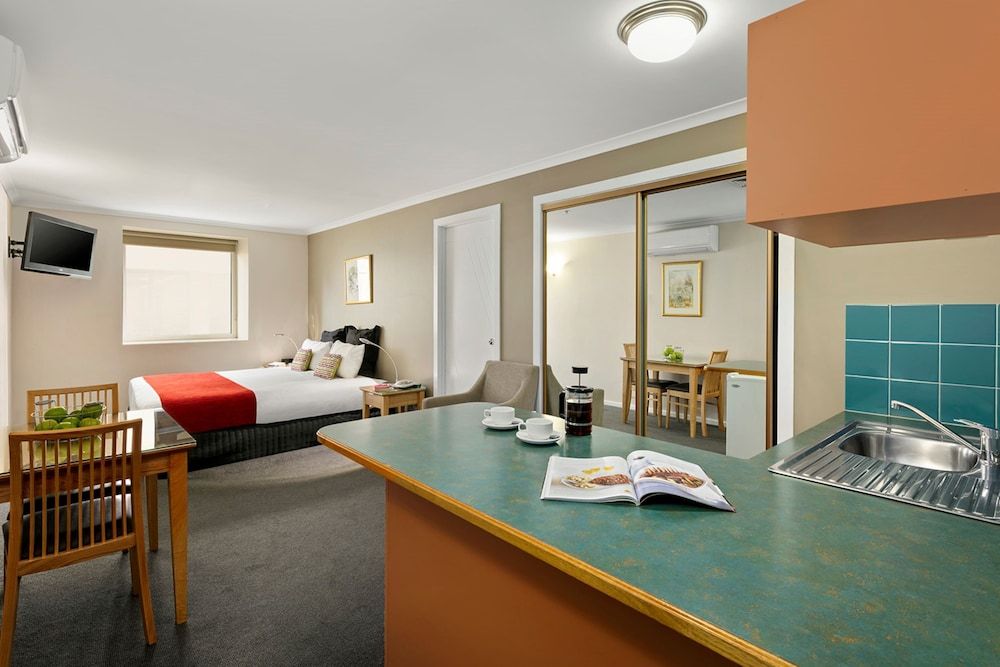 Tasmania Hobart Room