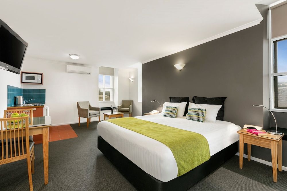 Tasmania Hobart Room