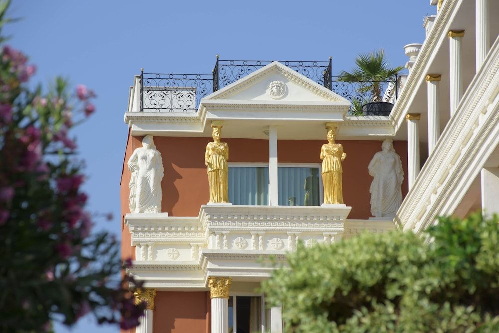  Alanya Exterior Detail