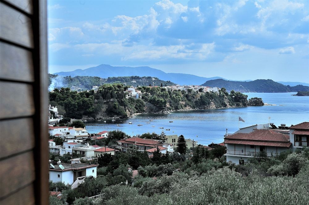 Thessalia Skiathos Facade