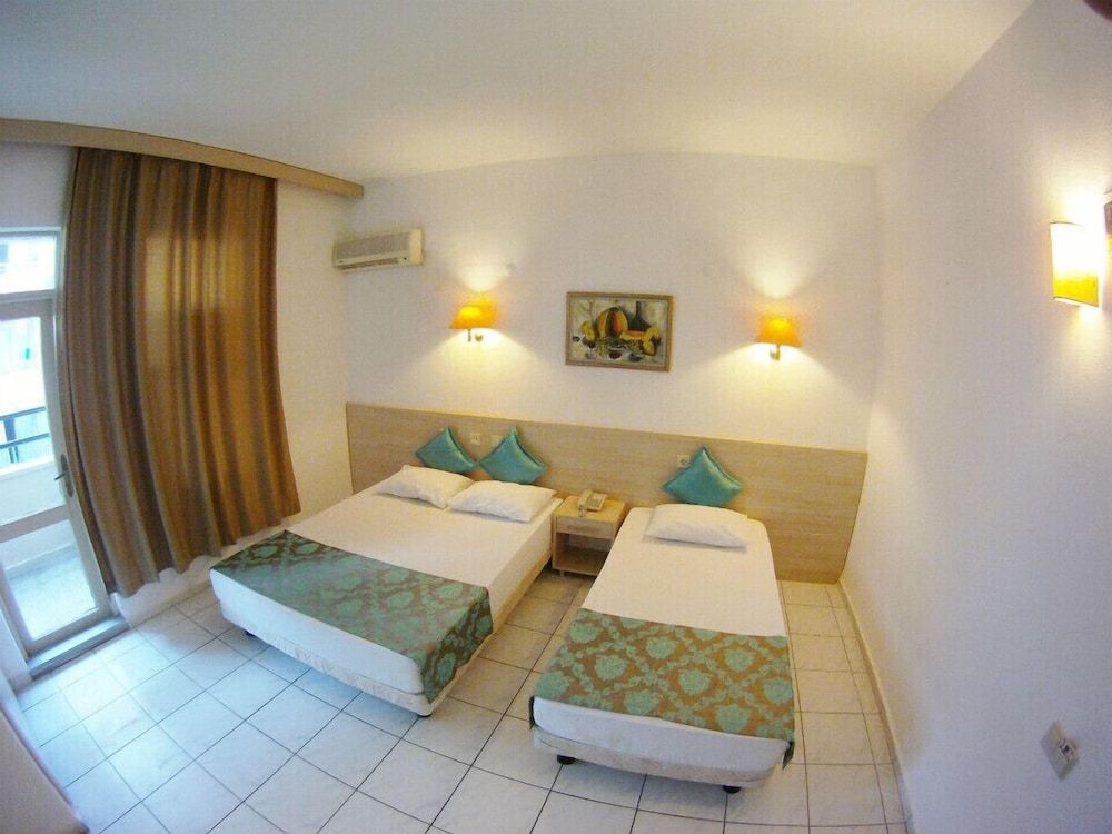  Alanya Room