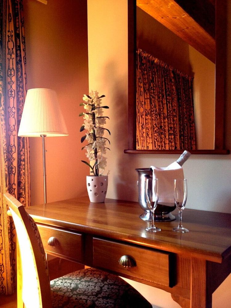 Hotel Xalet Verdú Quadruple Room 7