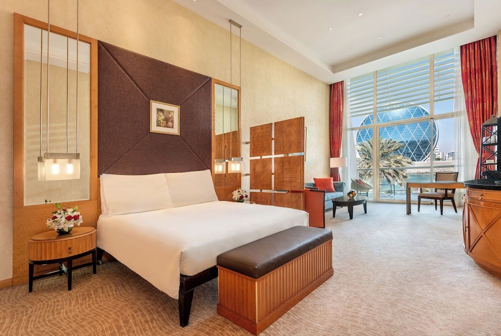 Gulf Junior Suite - Free daily shuttle bus to Yas attractions, Yas Mall and Grand Mosque