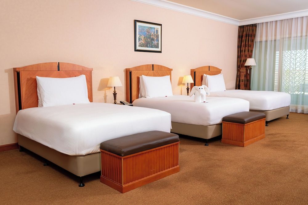 Al Raha Beach Resort & Spa