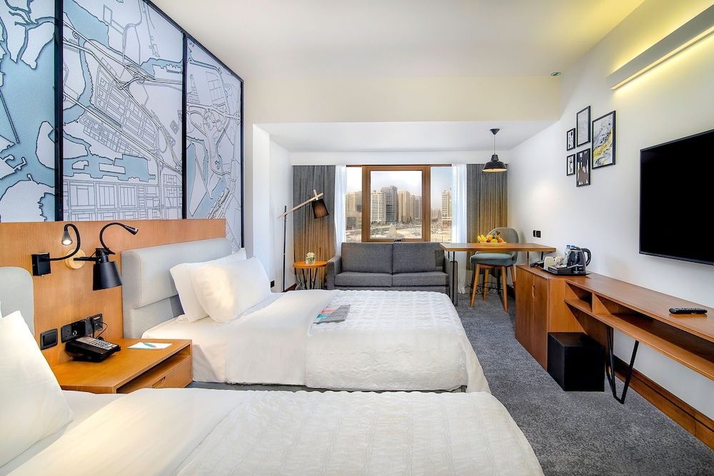 Le Méridien Abu Dhabi Resort Deluxe Room, 2 Twin Beds, City View 2