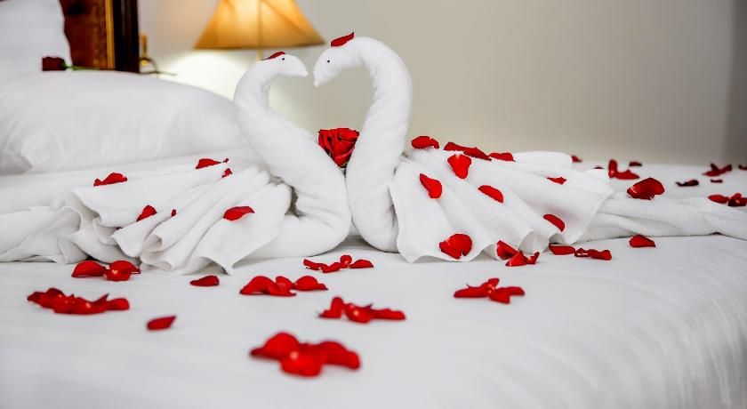 Grand Excelsior Hotel Bur Dubai Deluxe Room 13