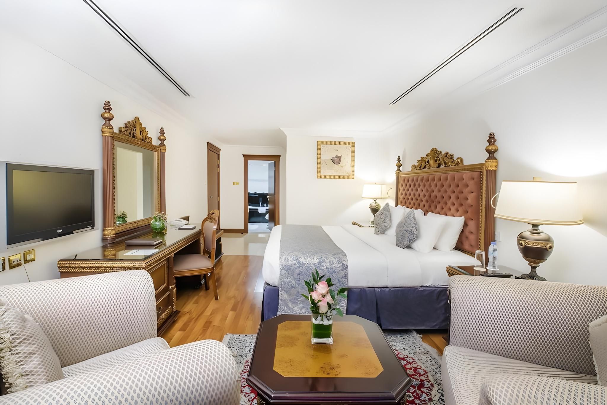 undefined Grand Excelsior Hotel Bur Dubai 7