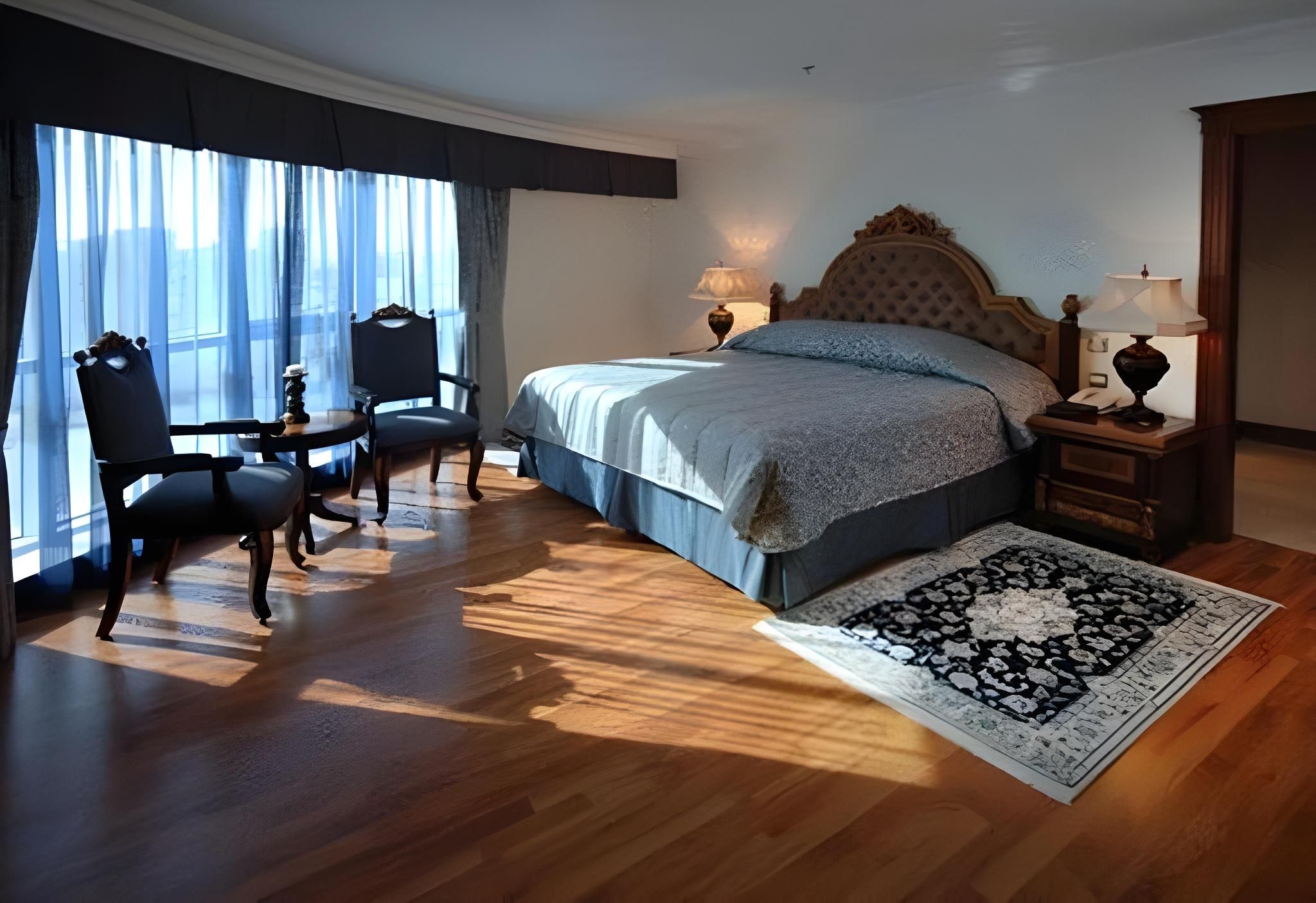 Grand Excelsior Hotel Bur Dubai Deluxe Room 15