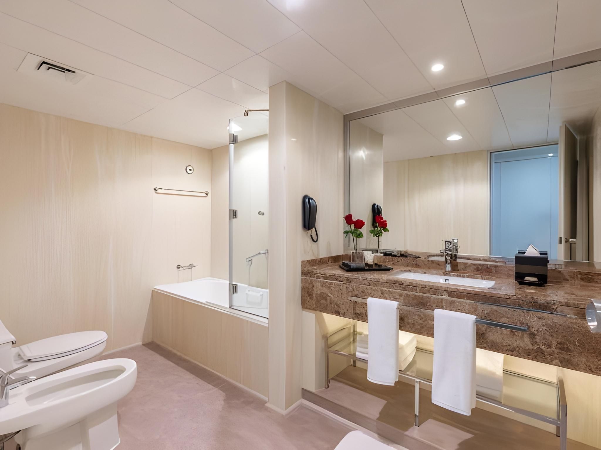 undefined Golden Sands Hotel Apartments 6