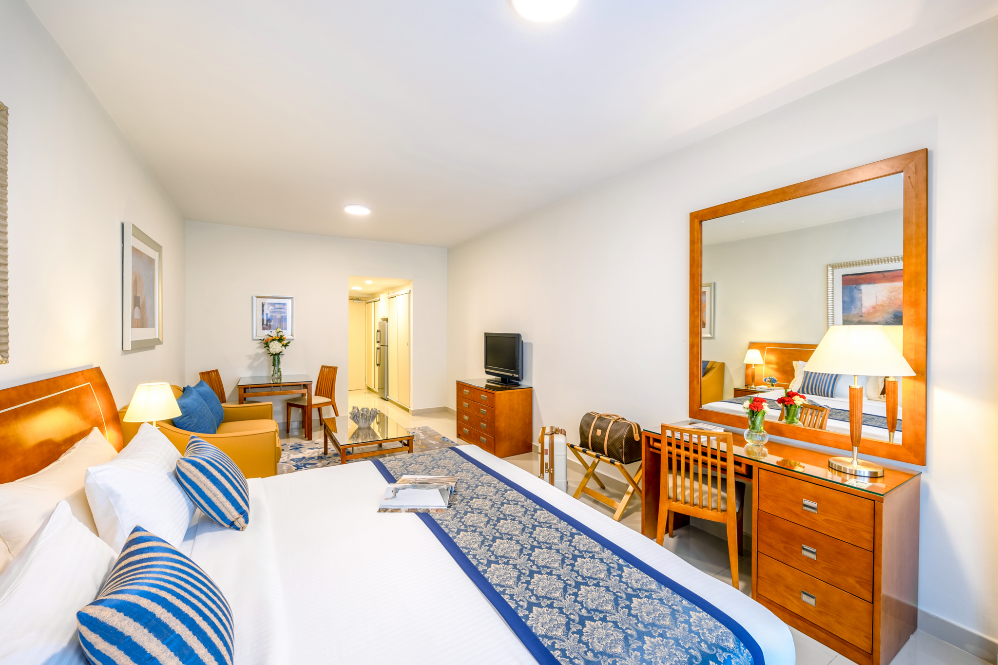 undefined Golden Sands Hotel Apartments 5