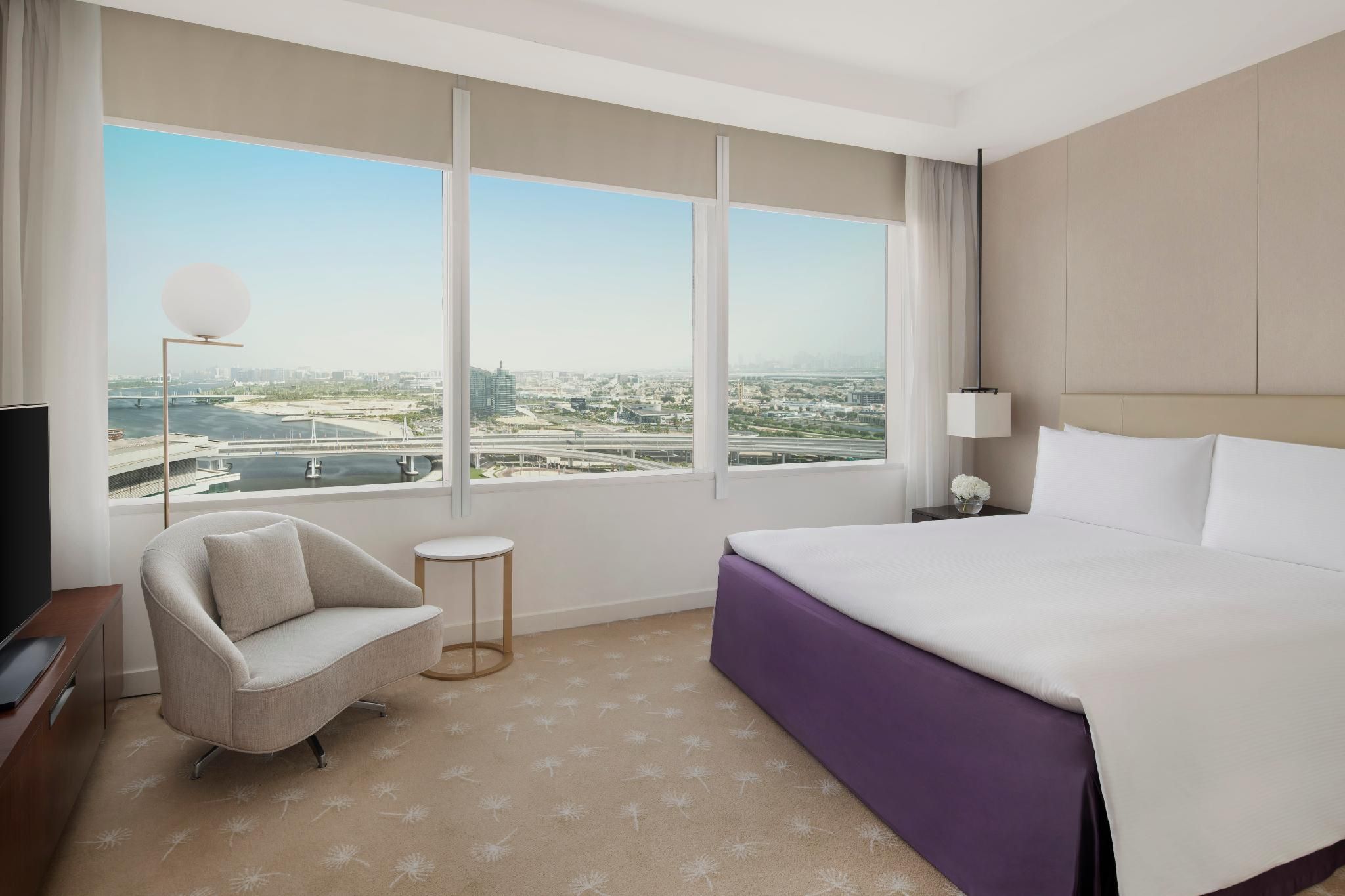 Signature Suite Club Lounge Accessible Creek View