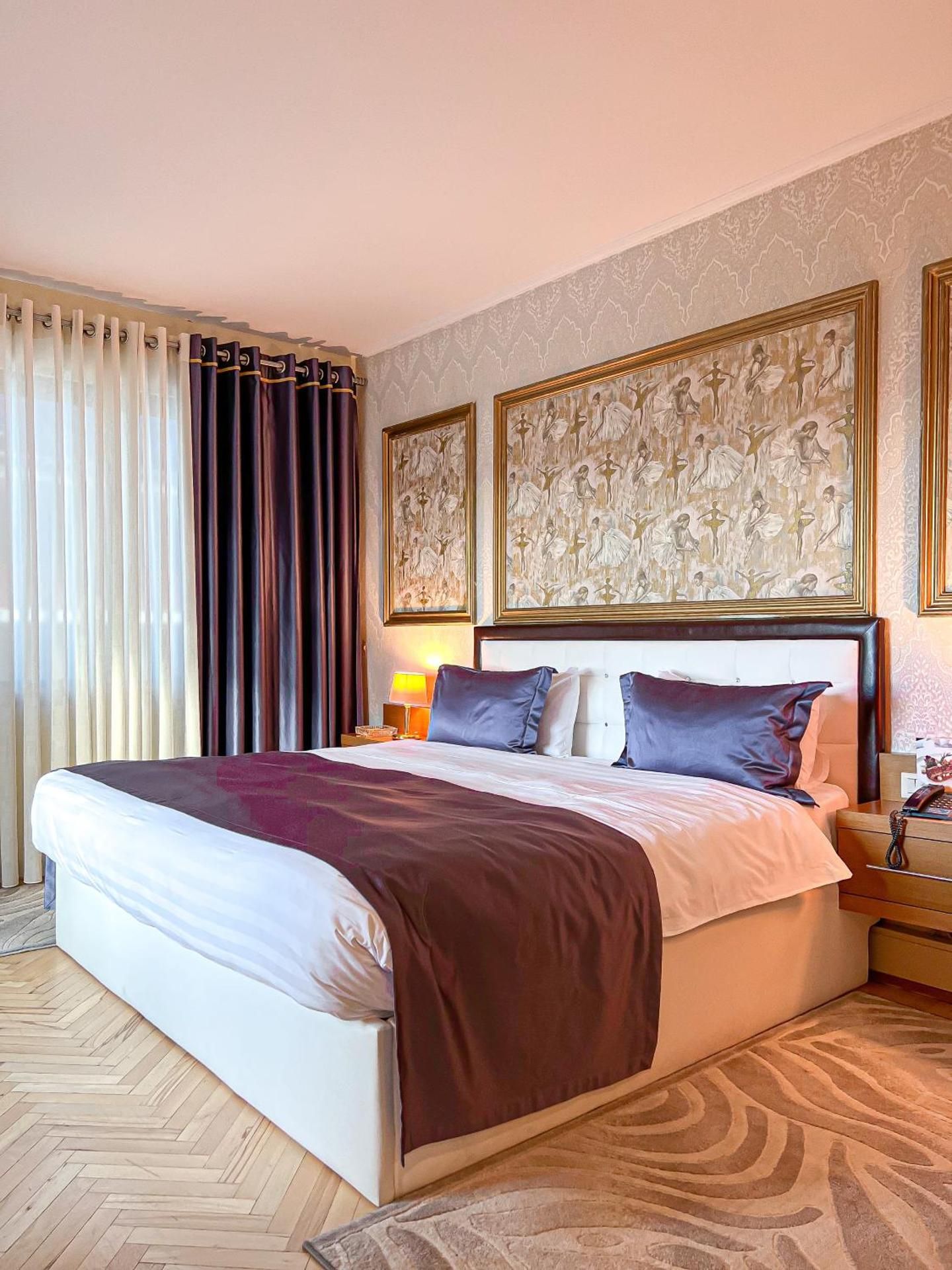 Tirana International Hotel & Conference Centre Standard Double Room 8
