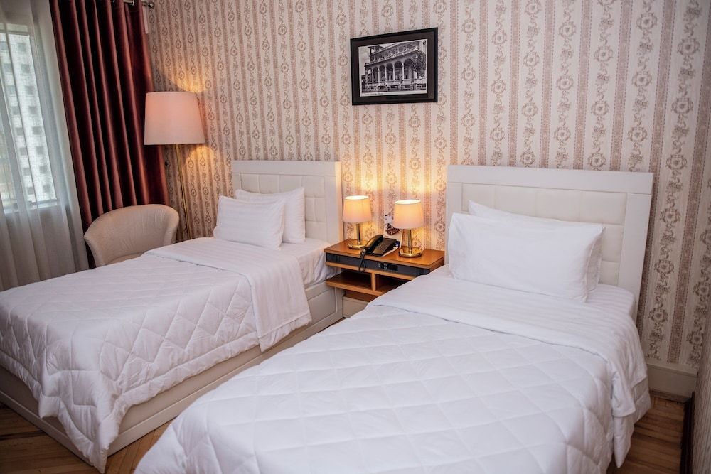 Tirana International Hotel & Conference Centre Standard Double Room 3