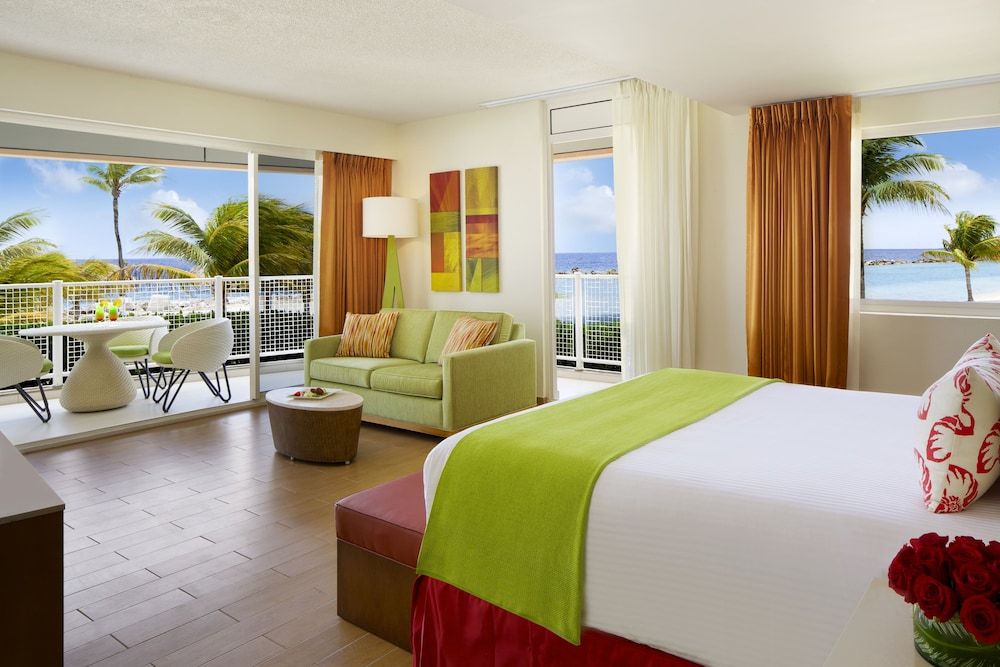 Sunscape Curacao Resort, Spa & Casino - All Inclusive Sun Club Honeymoon Junior Suite