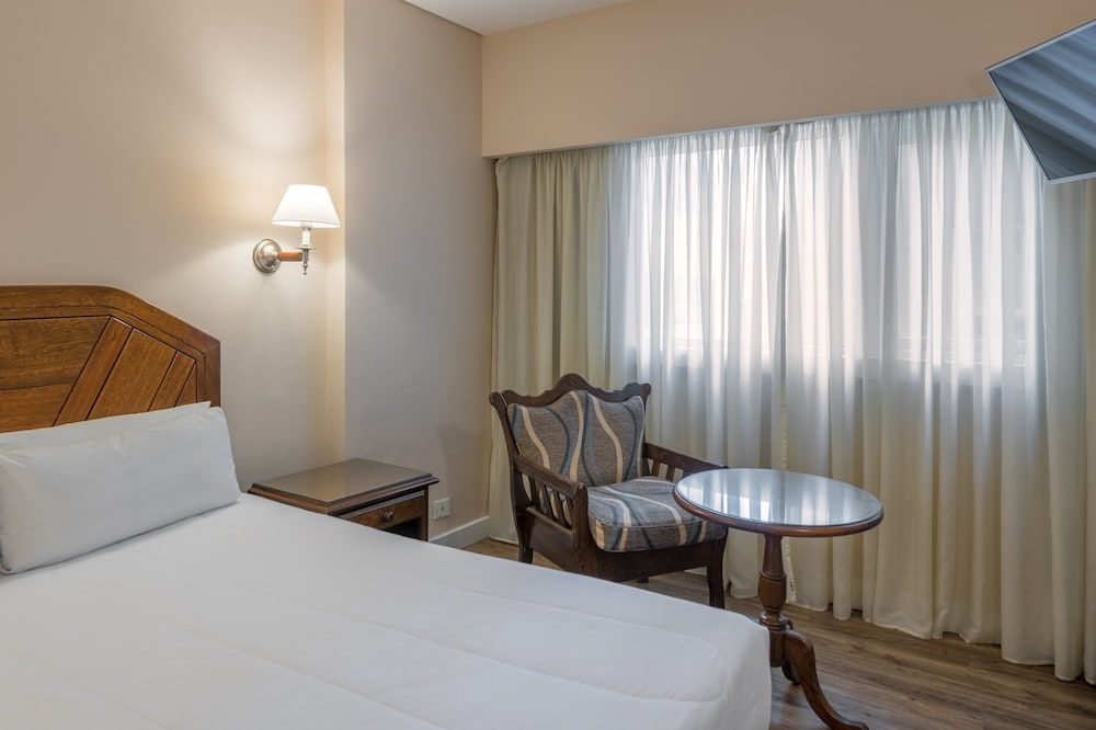 Exe Hotel Colón Standard Single Room 5