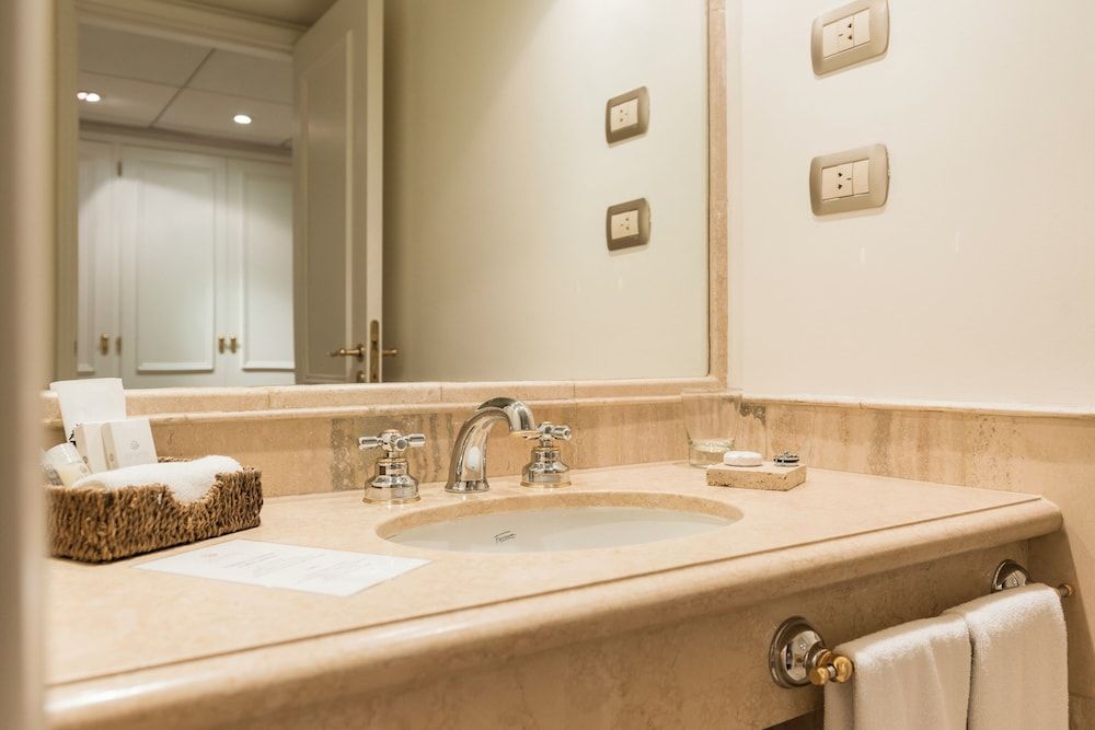 Executive Triple Room