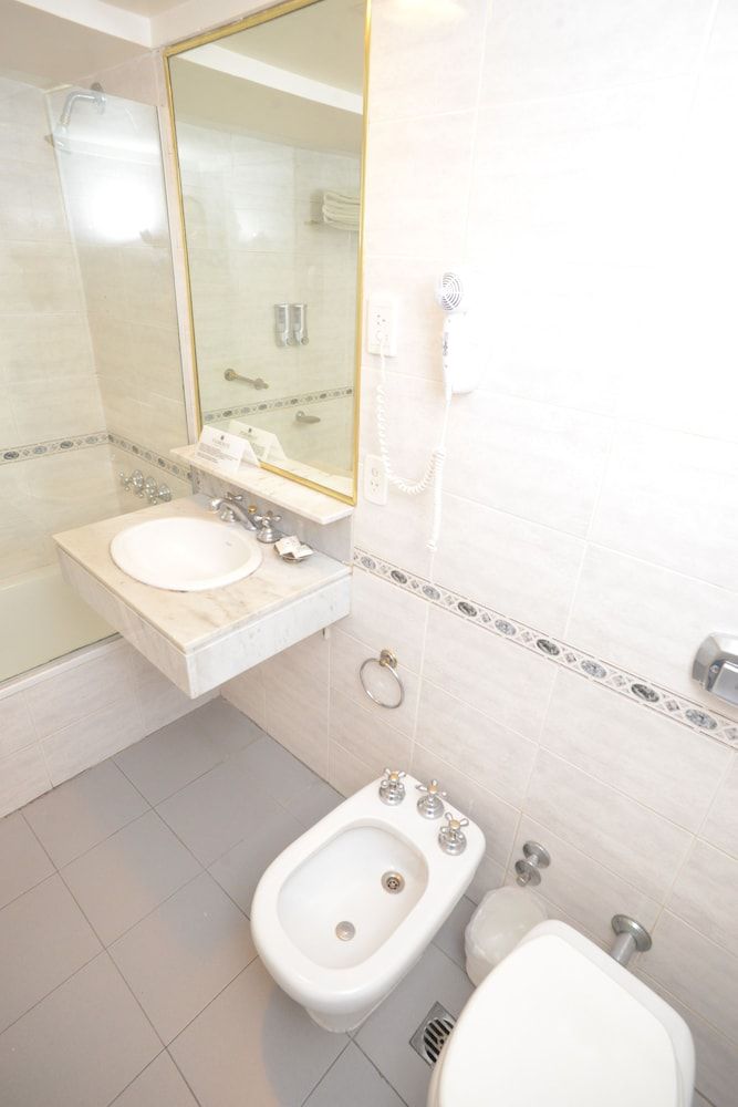 Up Viamonte Hotel Executive Suite 4