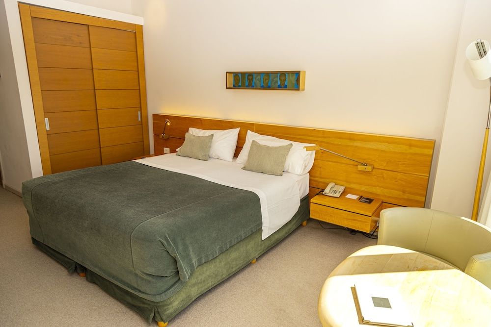 Design Suites Calafate Standard Room 2