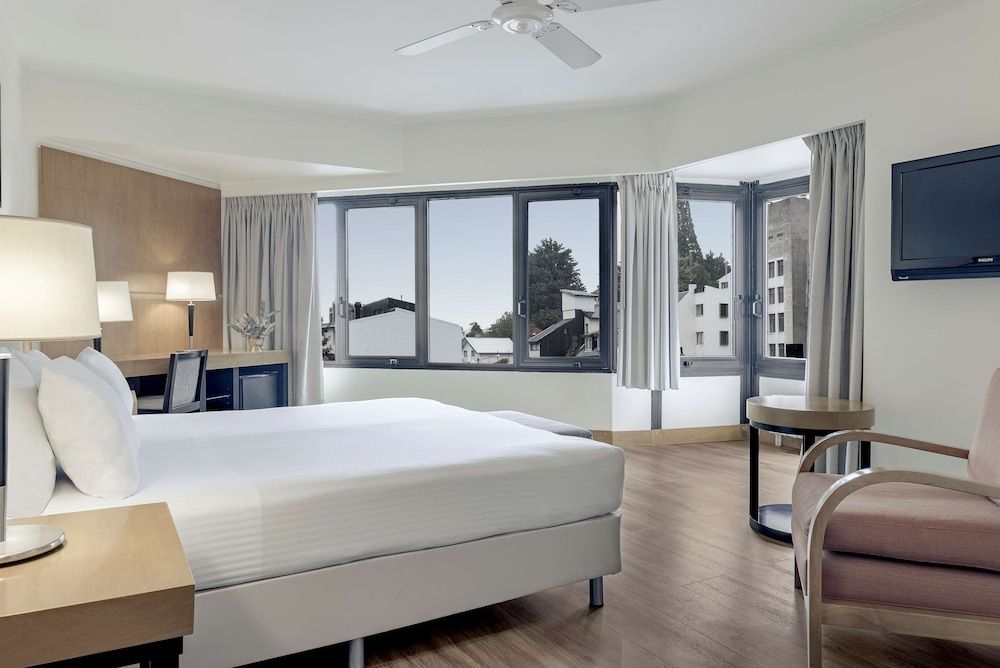 NH Edelweiss Bariloche Superior Room