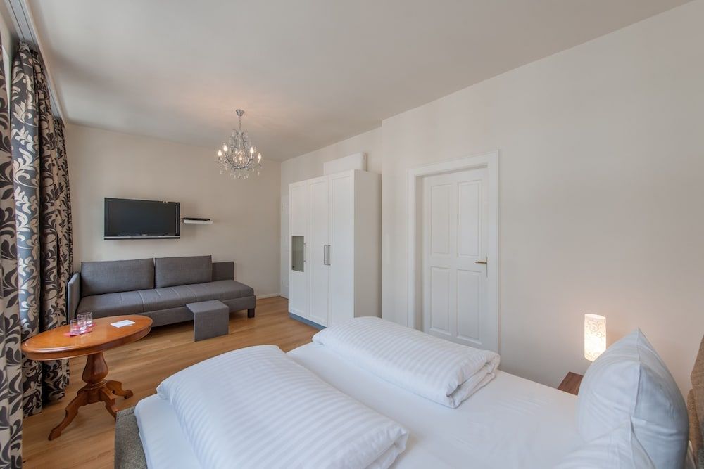 Altstadthotel Wolf-Dietrich Standard Double Room, 1 King Bed, Non Smoking (Residence)