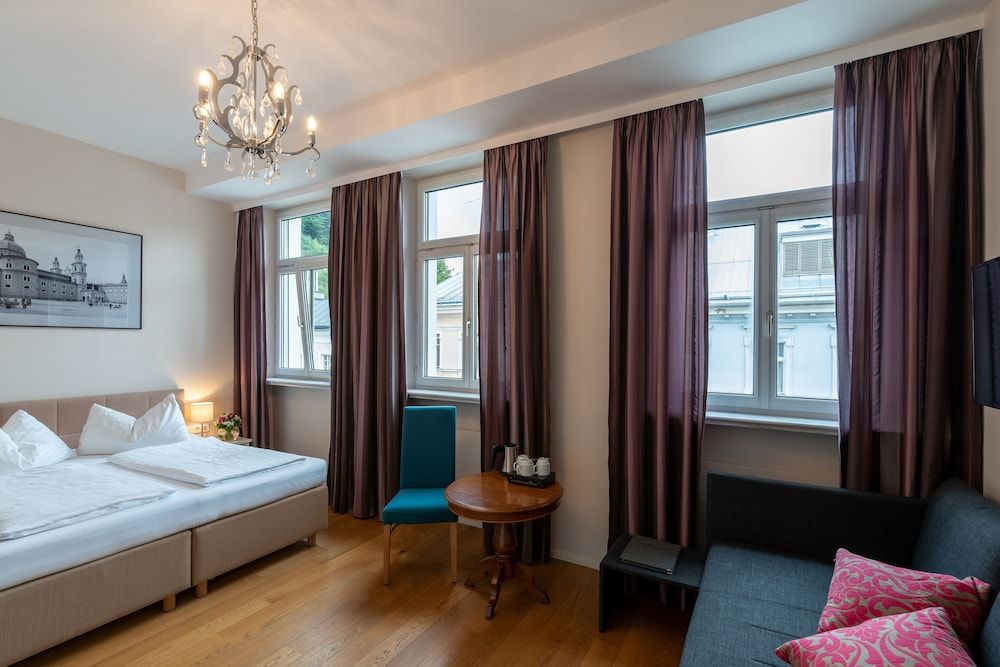 Altstadthotel Wolf-Dietrich Standard Double Room, 1 King Bed, Non Smoking (Residence) 5