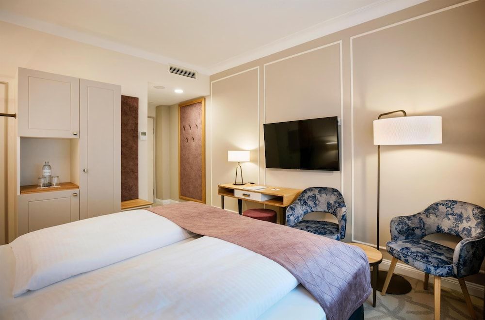 ARCOTEL Castellani Salzburg Superior Double Room 2